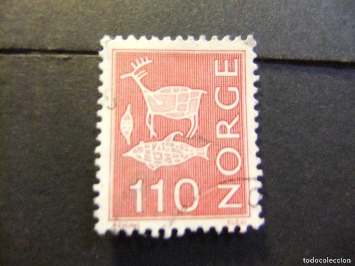 Sellos: L 47 NORUEGA NORGE 1974 / RENO PEZ TRAMPA / / YVERT 635 FU