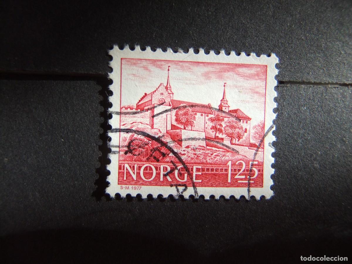 Sellos: L 47 NORUEGA NORGE 1977 / MONUMENTO ( CASTILLO AKERSHUS ) / YVERT 695 FU