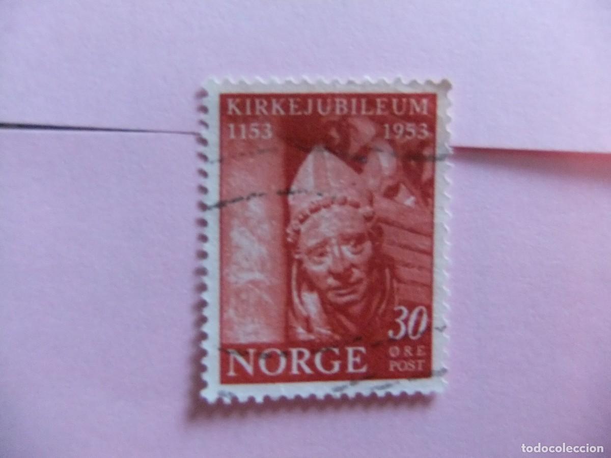 Sellos: L 48 NORUEGA NORGE 1953 / 8 ANIVERSARIO del ARZOBISPADO DE NIDAROS / YVERT 348 FU
