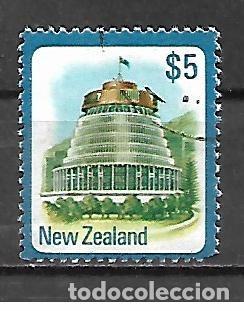 Sellos: 1981: Edificio Parlamentario, Wellington (usado) - Foto 1
