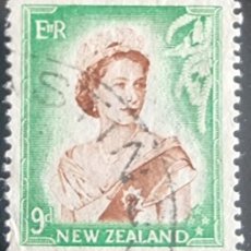 Sellos: SELLO USADO NUEVA ZELANDA 1953- 1957 - REINA ELIZABETH II - VALOR FACIAL 9D