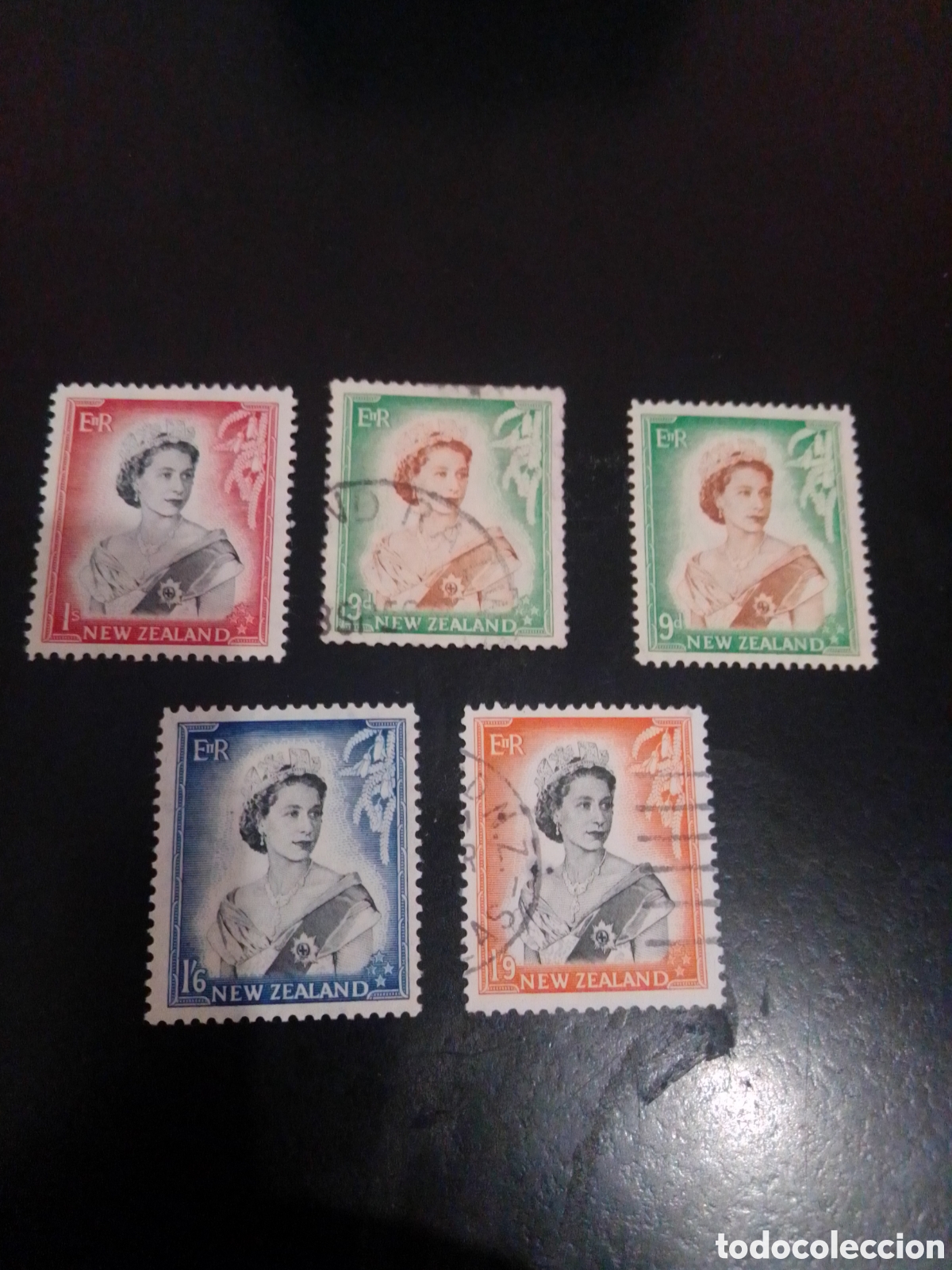 Sellos: Nueva Zelanda Isabel II ...... - Foto 1