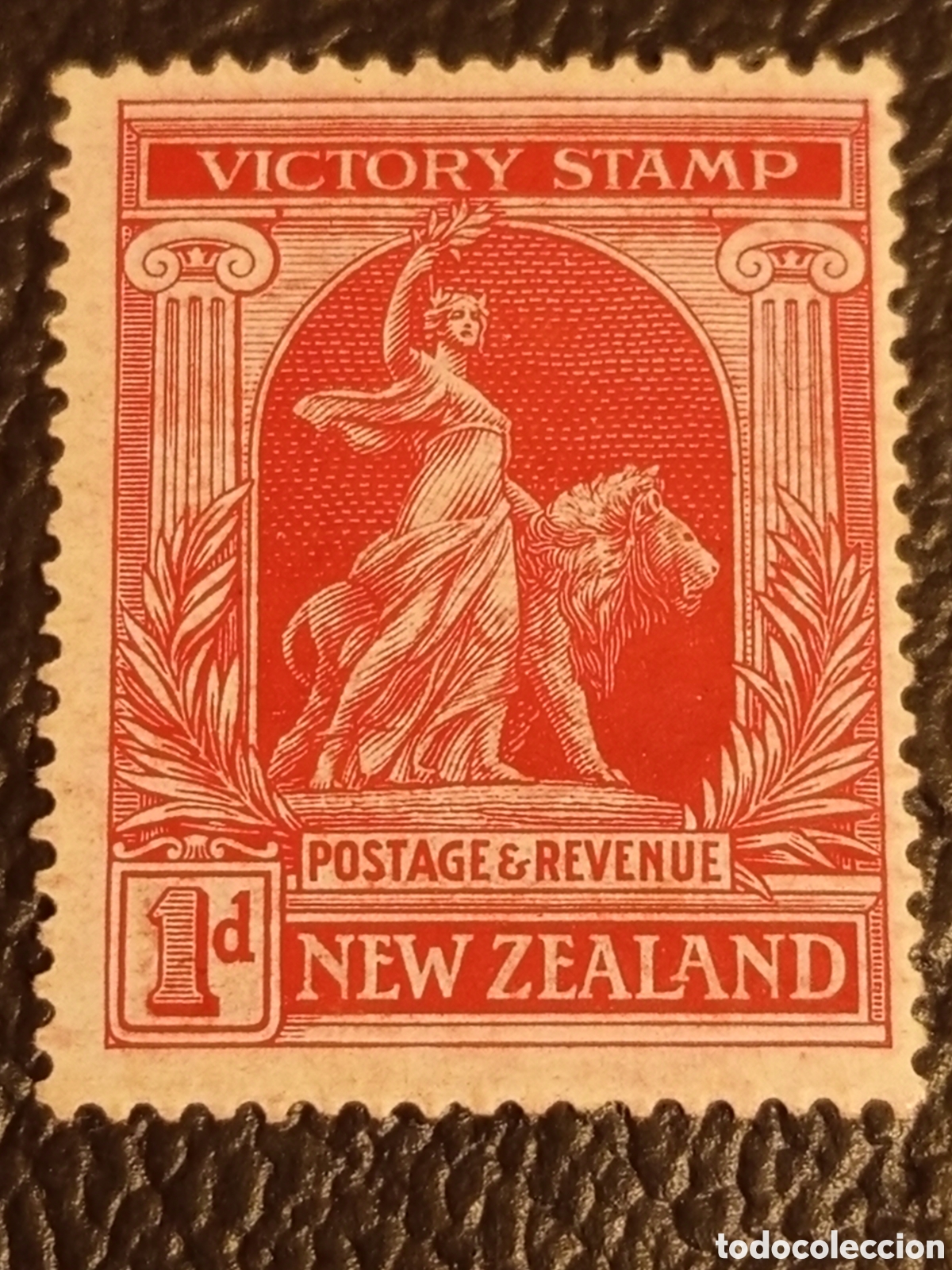 Sellos: Sello Nueva Zelanda 1920 Victoria 1d MH - Cat&aacute;logo Scott 166