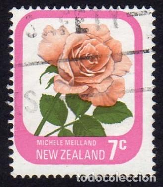 Sellos: Nueva Zelanda. Flor. Rosa. 1975. YT-651. Usado.