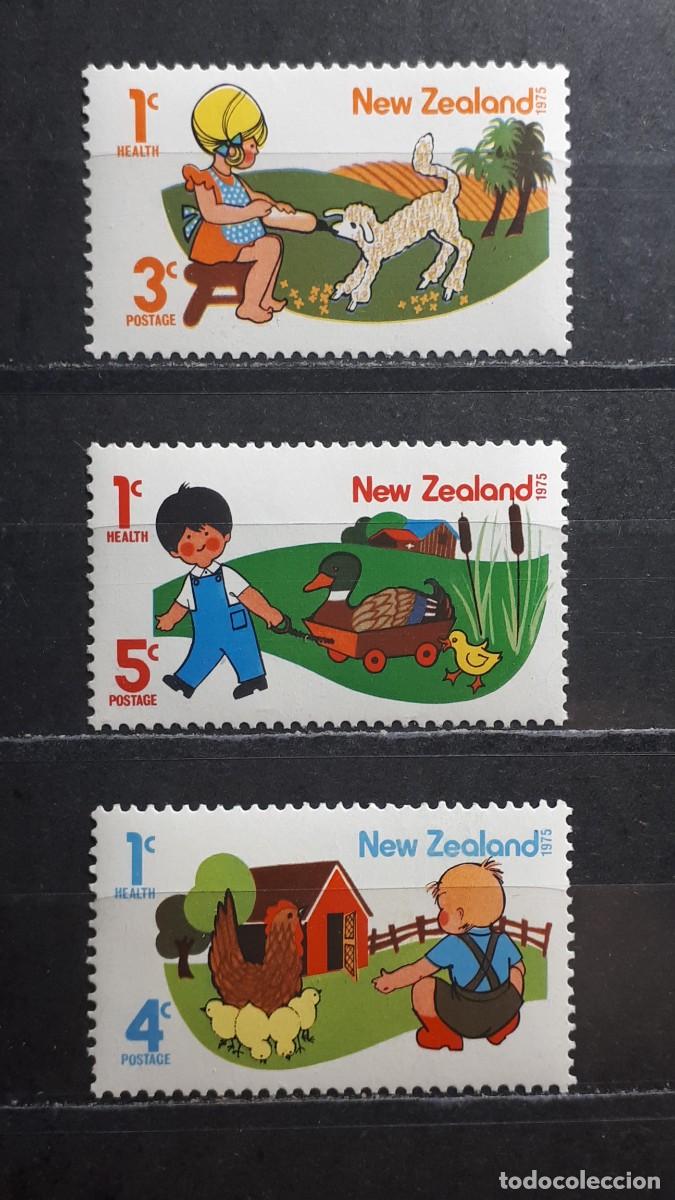 Sellos: NUEVA ZELANDA. A&Ntilde;O 1975. **. YVERT 639/41