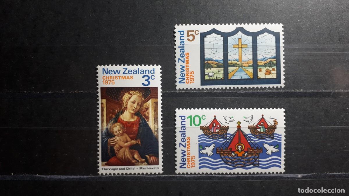 Sellos: NAVIDAD. NUEVA ZELANDA. A&Ntilde;O 1975. **. YVERT 642/4