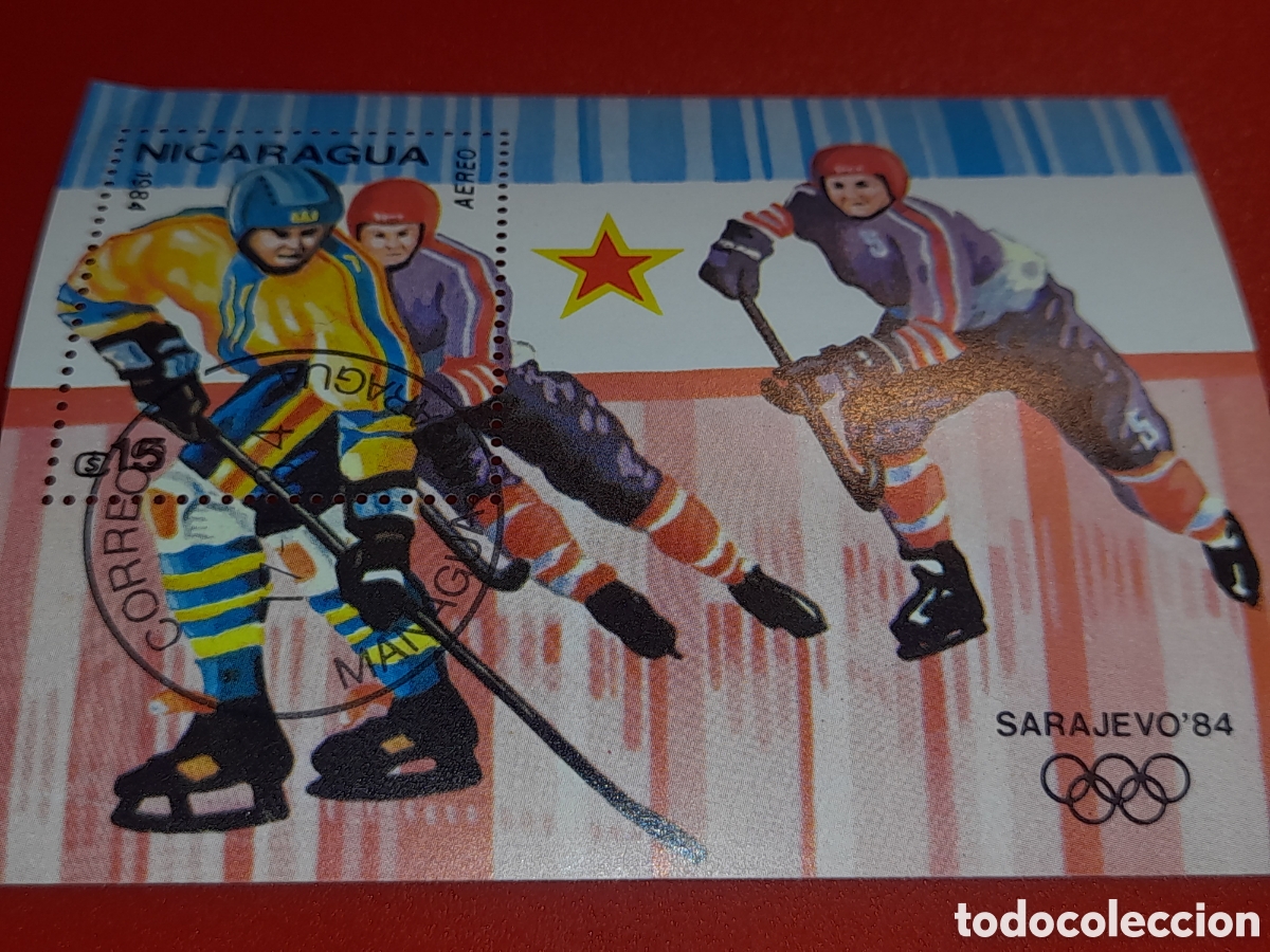 Sellos: HB Nicaragua mtdo 1984. Juegos olimpiada invierno. Sarajevo. Hockey hielo. Deporte. Atleta