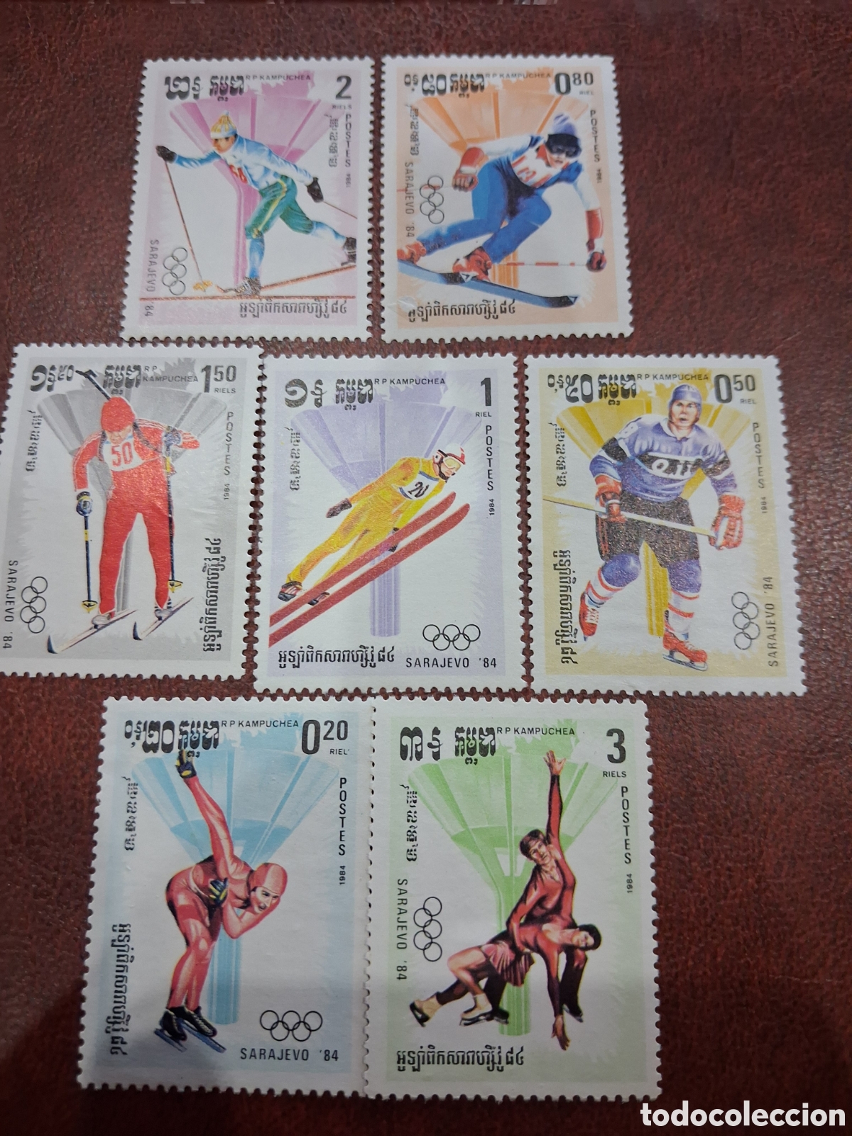 Sellos: Sello Camboya no mtdo/rdo 1984. Juego olimpiada invierno. Sarajevo. Deporte. Esqui. Patinaje. Aetist
