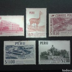 Francobolli: SELLOS DE PERÚ. YVERT 446/50. SERIE COMPLETA USADA.