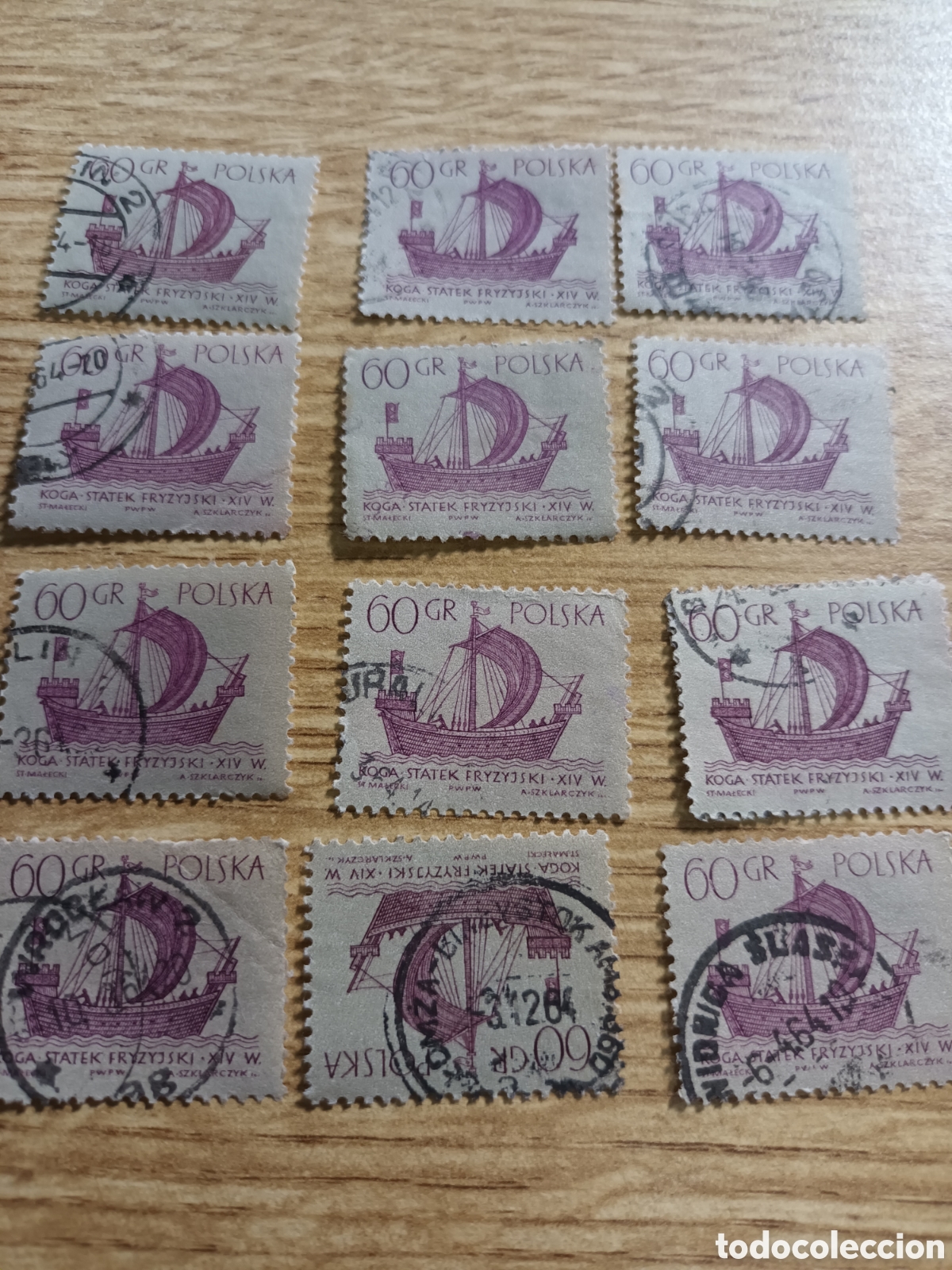 Sellos: LOTE DE 12 SELLOS DE POLONIA