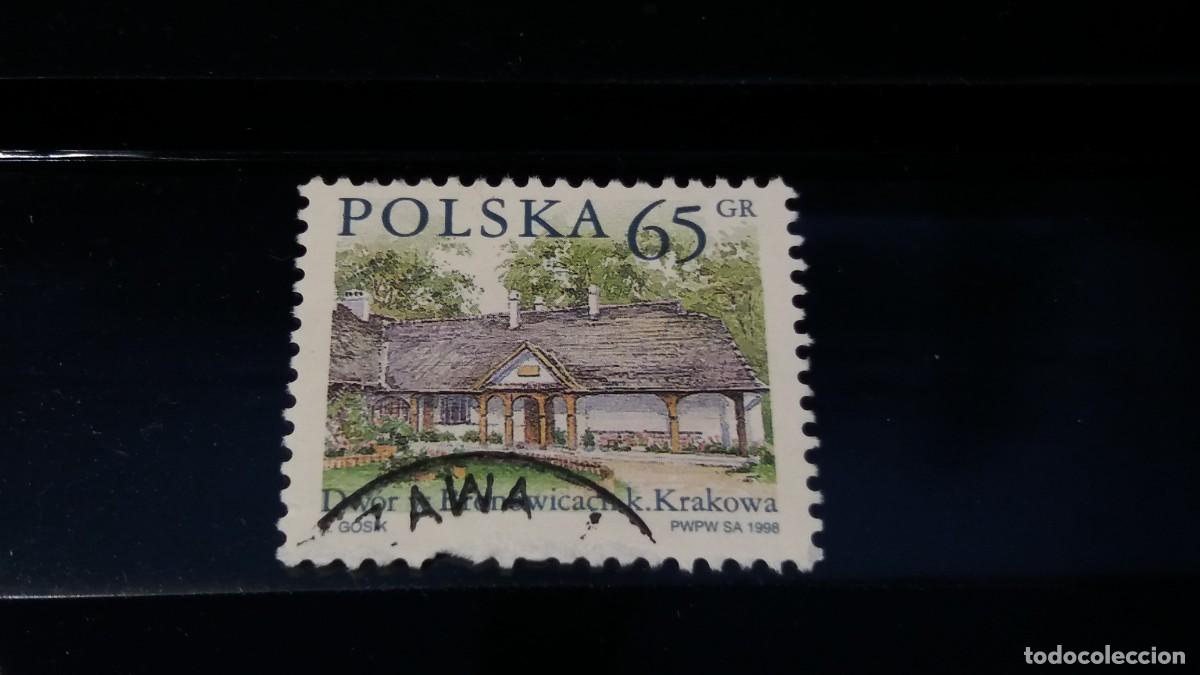 Timbres: Sello usado. Casas polacas. Bronowice. 65 grosz. 1998. Yvert 3479.