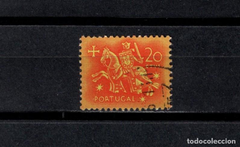 Sellos: Sello usado. Escudo del rey Dinis. 20 centavos. 1953. Yvert 776.