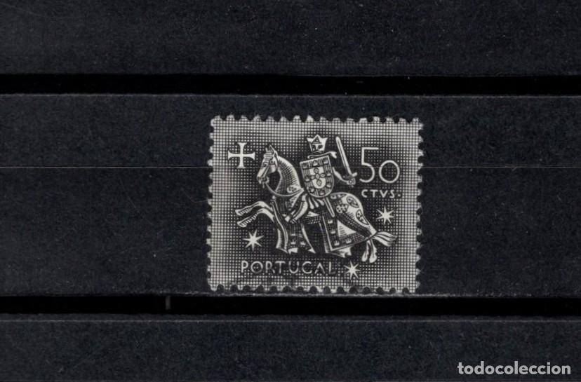 Francobolli: Sello usado. Escudo del rey Dinis. 50 centavos. 1953. Yvert 777.