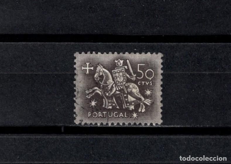 Francobolli: Sello usado. Escudo del rey Dinis. 50 centavos. 1953. Yvert 777.