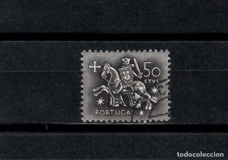 Francobolli: Sello usado. Escudo del rey Dinis. 50 centavos. 1953. Yvert 777.