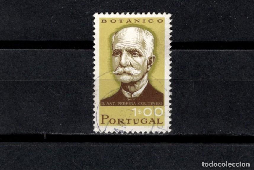 Sellos: Sello usado. Antonio Xavier Pereira Coutinho, 1851-1939. Bot&aacute;nico. 1 esudo. 1966. Yvert 998.