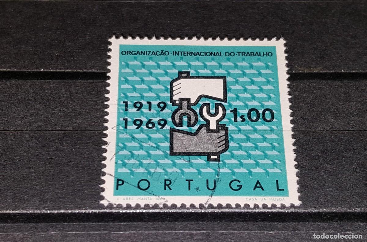 Stamps: Sello usado. 50 Aniv&ordm; O. Internacional de Trabajadores. 1 escudo. 1969. Yvert 1057