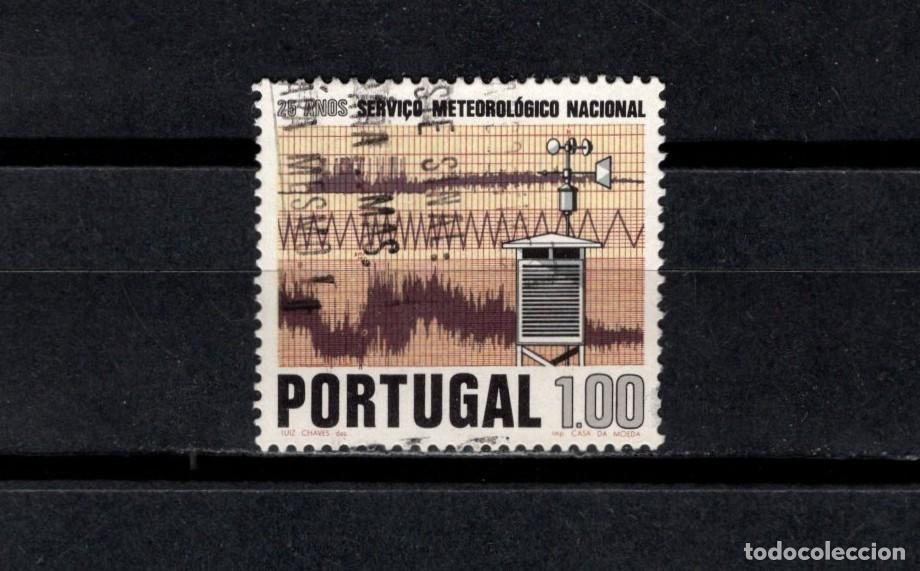 Sellos: Sello usado. XXV Aniversario Servicio Nacional Meteorolog&Iacute;a. 1 escudo. 1971. Yvert 1126.