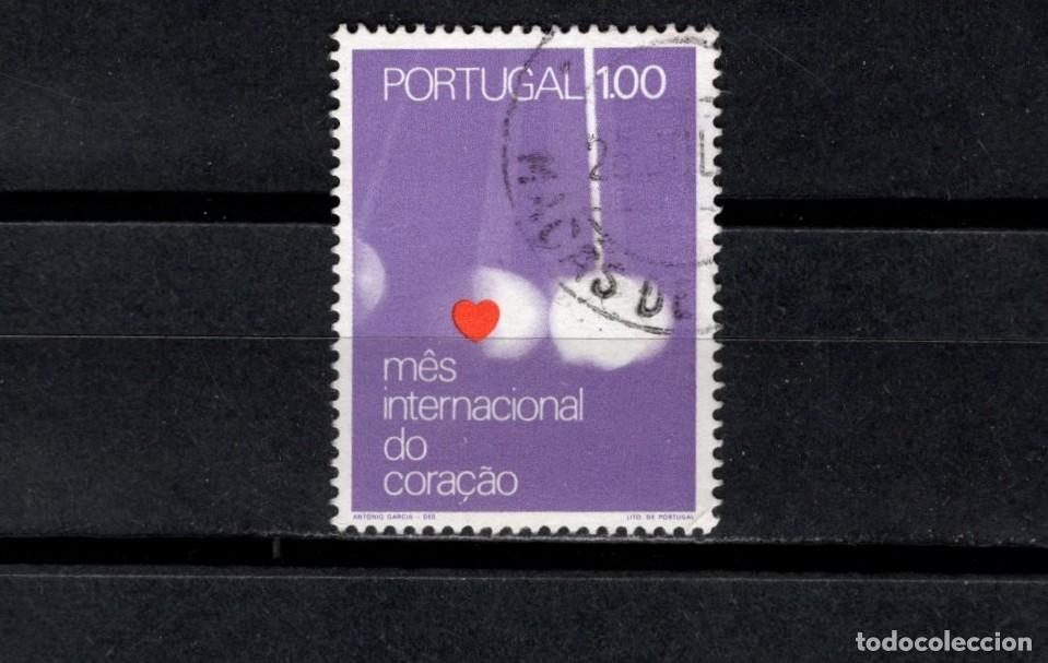 Sellos: Sello usado. Mes internainal del coraz&oacute;n. 1 escudo. 1972. Yvert 1147.