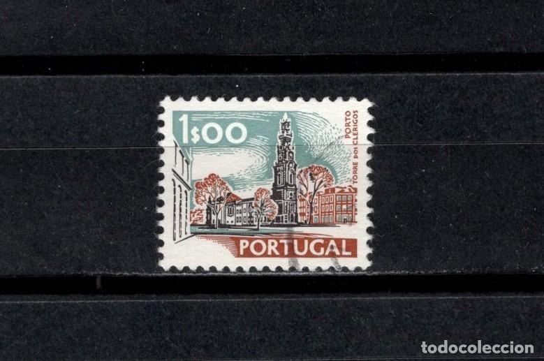 Sellos: Sello usado. Ciudades y paiajes. Torre de los cl&eacute;rigos. Oporto. 1 escudo. 1972. Yvert 1137.