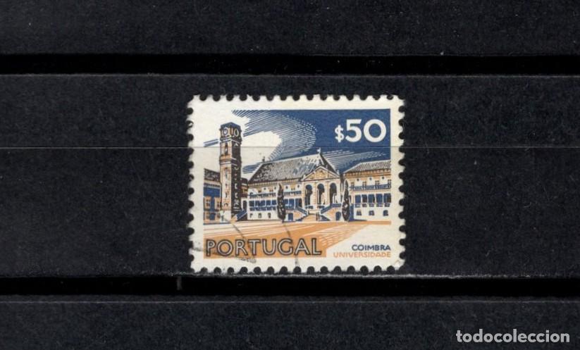 Sellos: Sello usado. Ciudades y paiajes. Universidad de Coimbra. 0,50 escudos. 1972. Yvert 1136.