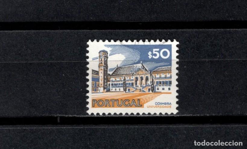 Sellos: Sello usado. Ciudades y paiajes. Universidad de Coimbra. 0,50 escudos. 1972. Yvert 1136.