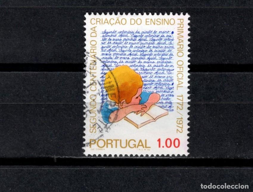 Sellos: Sello usado. Bicentenario Ense&ntilde;anza P&uacute;blica. 1 escuso. 1973. Yvert 1196.