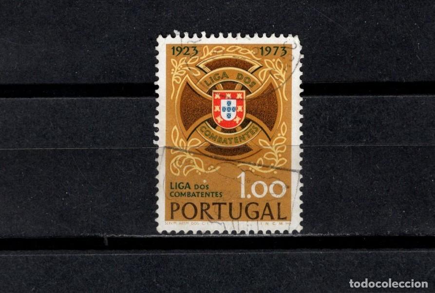 Sellos: Sello usado. L Aniversario Liga de Combatientes. 1 escudo. 1973. Yvert 1203.