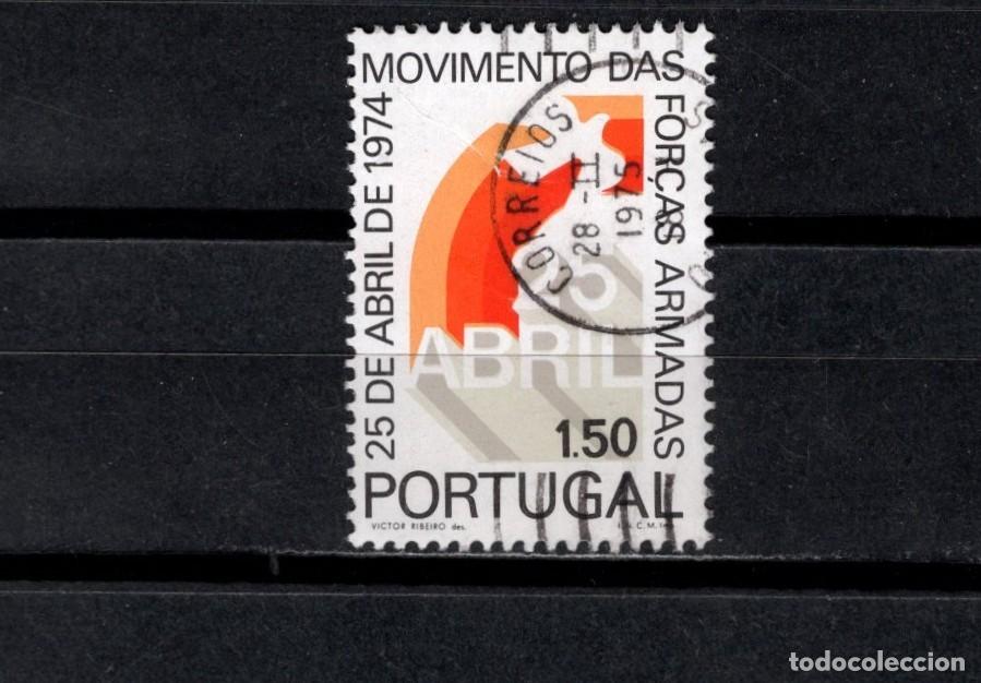 Sellos: Sello usado. Movimiento 25 Abril Fuerzas Armadas. 1,50 escudos. 1974. Yvert 1246.