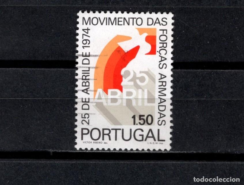 Sellos: Sello usado. Movimiento 25 Abril Fuerzas Armadas. 1,50 escudos. 1974. Yvert 1246.