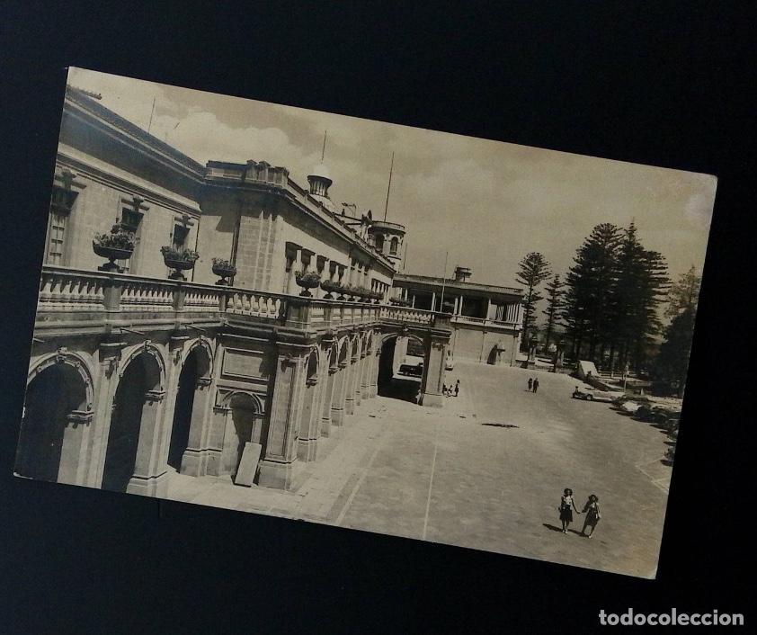 Sellos: CMI) 1950. MEXICO. TOURIST POSTCARD. FA&Ccedil;ADE AND ESPLANADE, CHAPULTEPEC CASTLE. XF