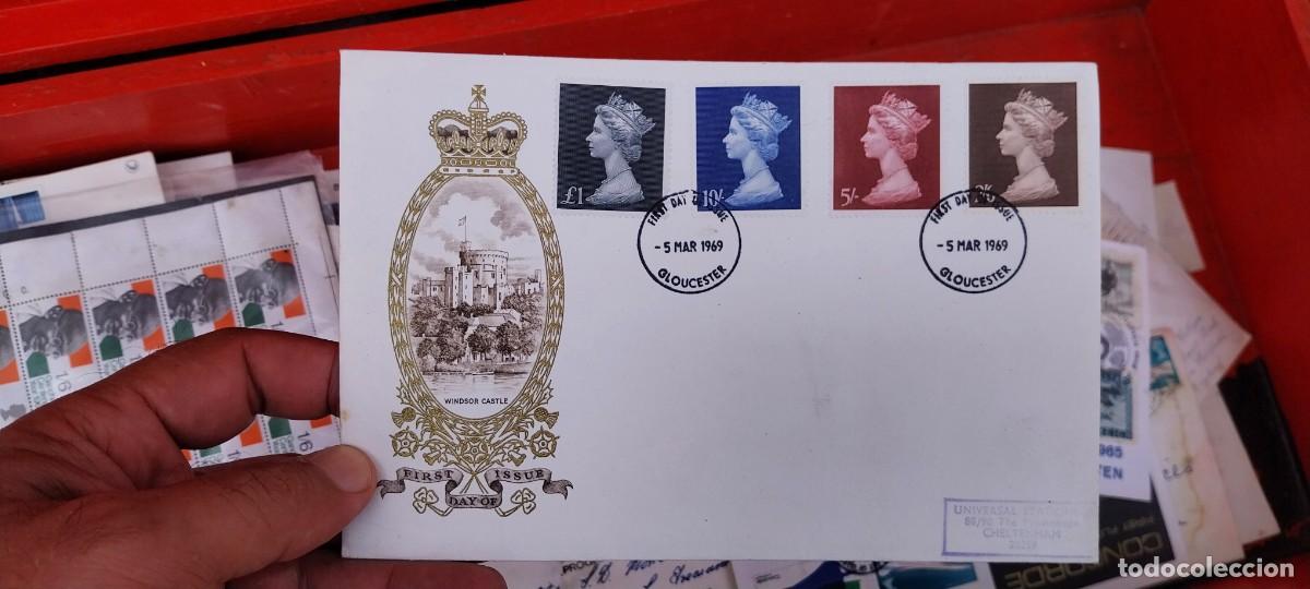 Sellos: SOBRE PRIMER DIA WESTMINSTER LA REYNA DE UK