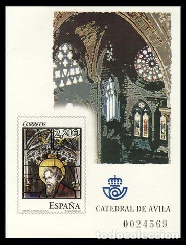 Sellos: 4196  P   VIDRIERAS - Foto 1