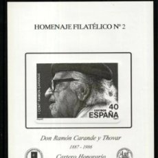 Sellos: ESPAÑA 2006 - HOMENAJE FILATÉLICO EDIFIL 2 - DON RAMÓN CARANDE Y THOVAR CARTERO HONORARIO