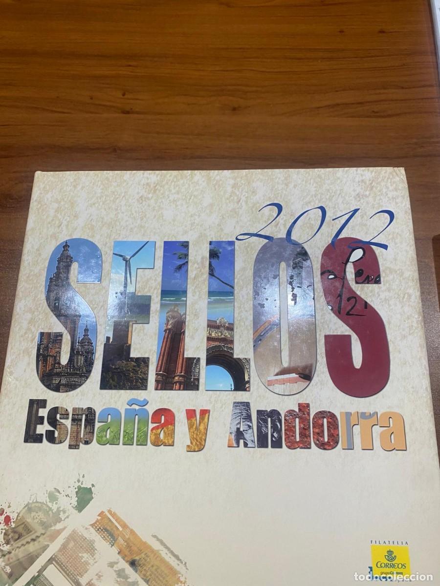 Sellos: LIBRO DE CORREOS -VALORES DEL TIEMPO A&Ntilde;O 2012- SIN SELLOS