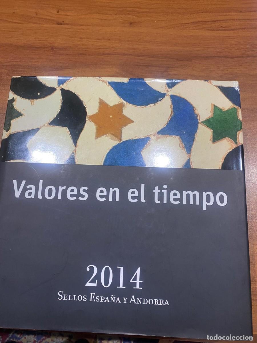 Sellos: LIBRO DE CORREOS -VALORES DEL TIEMPO A&Ntilde;O 2014- SIN SELLOS