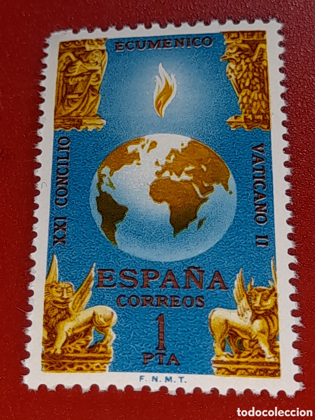 Sellos: Sello Espa&ntilde;a nuevo 1965. Fin Concilio ecum&eacute;nico Vaticano II. Globo terr&aacute;queo. Vela. Leones. Tierra.