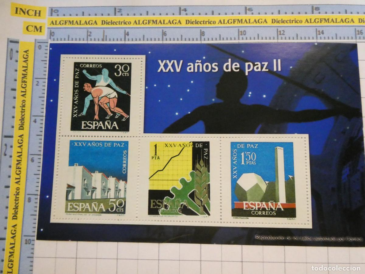 Sellos: HOJA BLOQUE FACS&Iacute;MIL. SERIE LOS SELLOS DEL FRANQUISMO. XXV A&Ntilde;OS DE PAZ II. 136