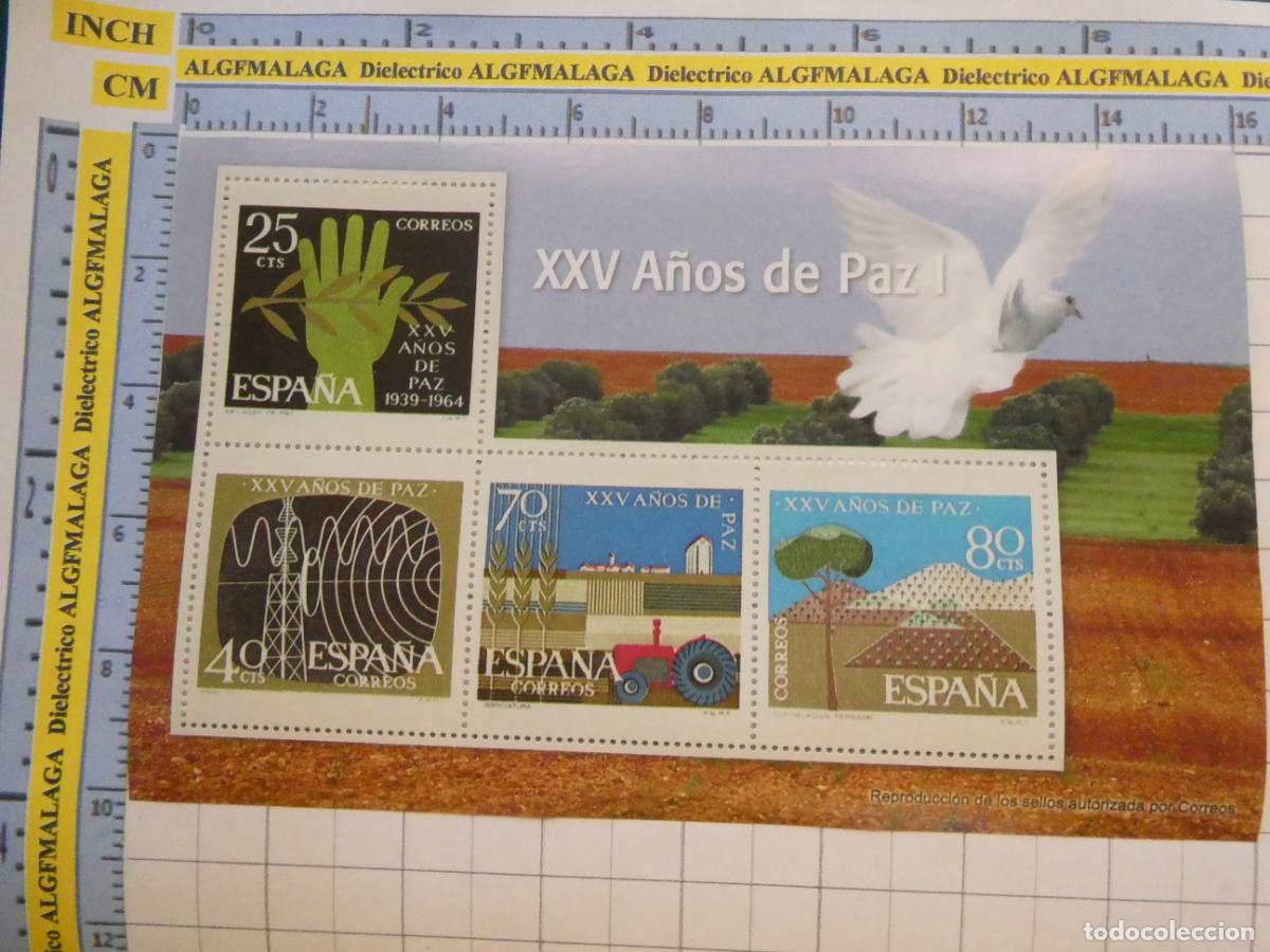 Sellos: HOJA BLOQUE FACS&Iacute;MIL. SERIE LOS SELLOS DEL FRANQUISMO. XXV A&Ntilde;OS DE PAZ I. 137