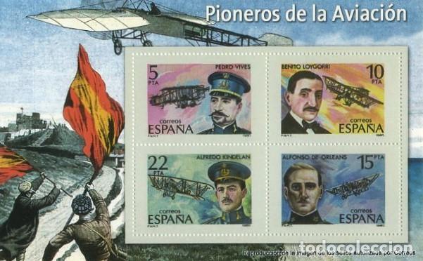 Sellos: REPRODUCCI&Oacute;N HOJA BLOQUE DE SELLOS, PIONEROS DE LA AVIACION. EL MUNDO. SELLO-670