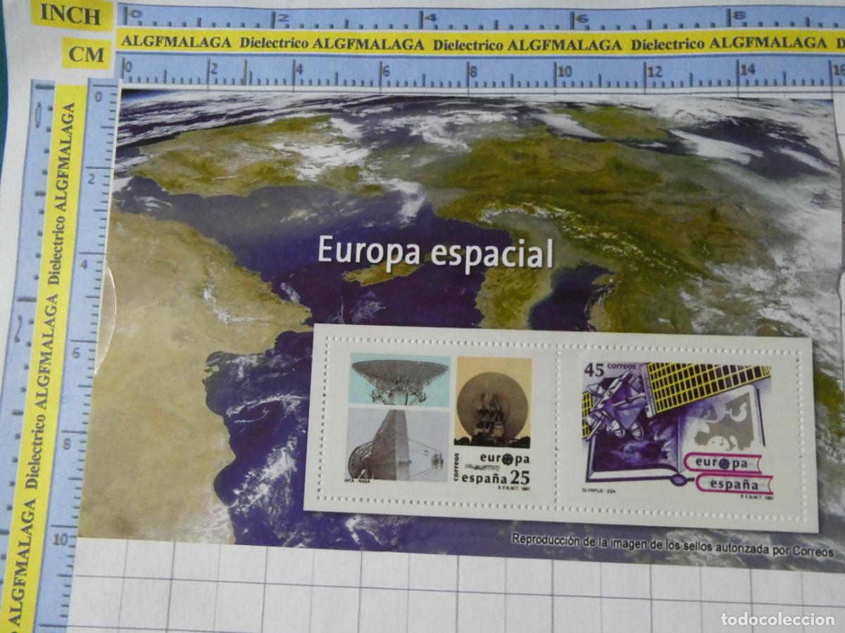 Sellos: HOJA BLOQUE FACS&Iacute;MIL. SELLOS DEMOCRACIA. EUROPA ESPACIAL. 298