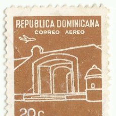 Sellos: ❤️ SELLO ”SANTUARIO NACIONAL”, 1967, REPÚBLICA DOMINICANA, AVIONES, 20 CENTAVO DOMINICANO ❤️