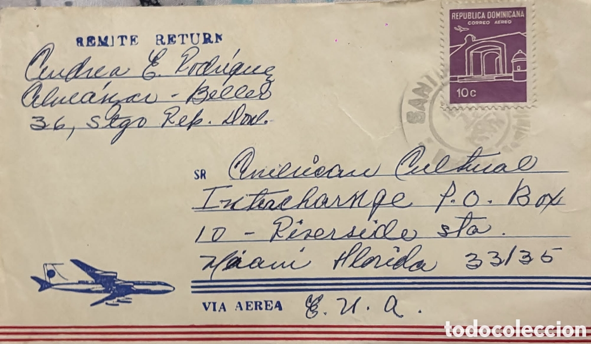 Sellos: CA)Dominican Republic + 1970s + Airmail & Architecture + Envelope from Santiago to Miami with 10c st