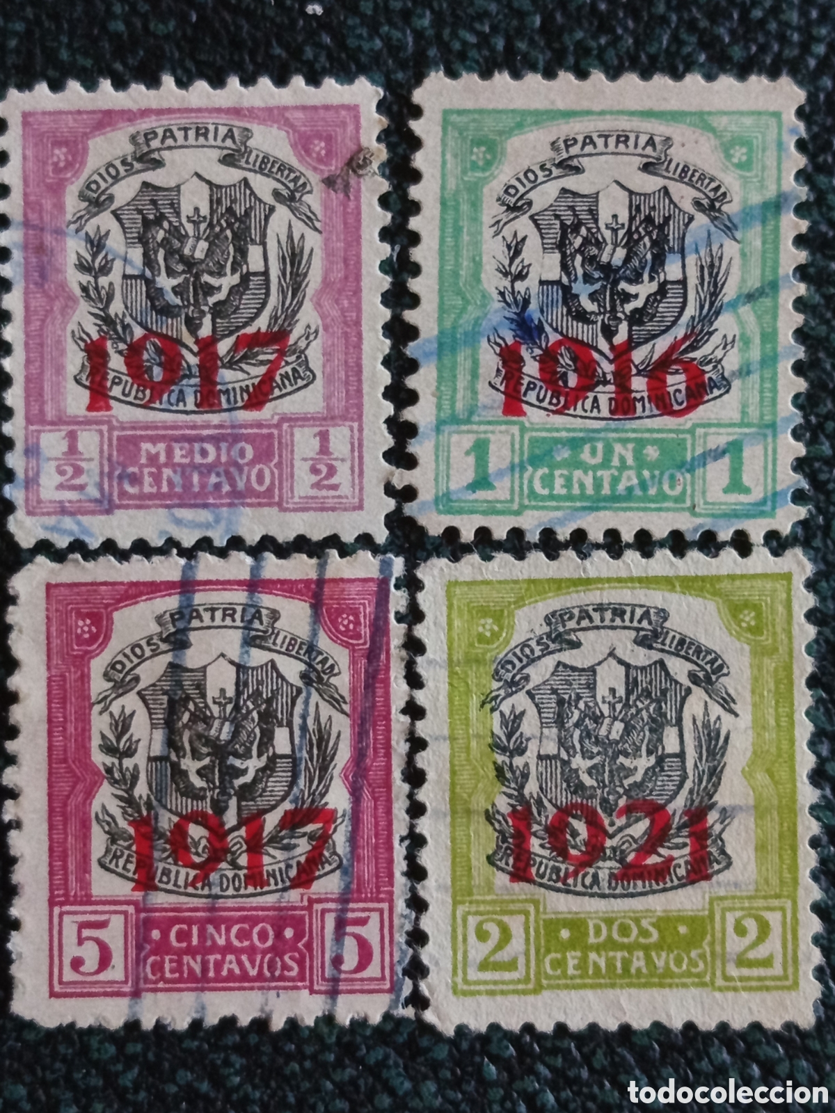 Sellos: Lote 4 Sellos Rep. Dominicana 1916-21 Escudo Usados (Scott #191-209