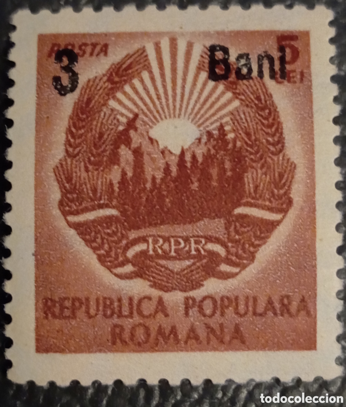 Sellos: Ruman&iacute;a 1950 - Escudo de Armas - 3 Bani Sobrecargado - Scott #731