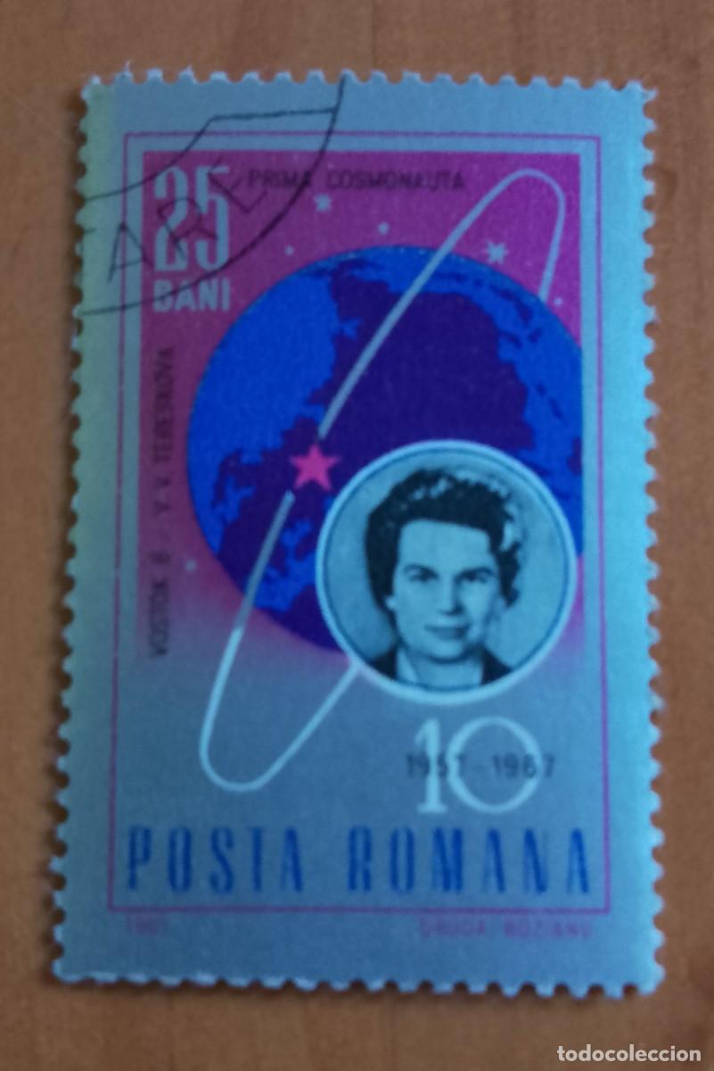 Sellos: RUMANIA - 25 BANI - 1957-1967 - PRIMERA COSMONAUTA, V.V. TERESKOVA, VOSTOK 6 - VER DESCRIPCI&Oacute;N