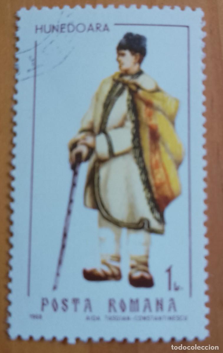 Sellos: RUMANIA - 1 l. - A&Ntilde;O 1968 - TRAJE REGIONAL DE LA CIUDAD DE HUNEDOARA - VER DESCRIPCI&Oacute;N.