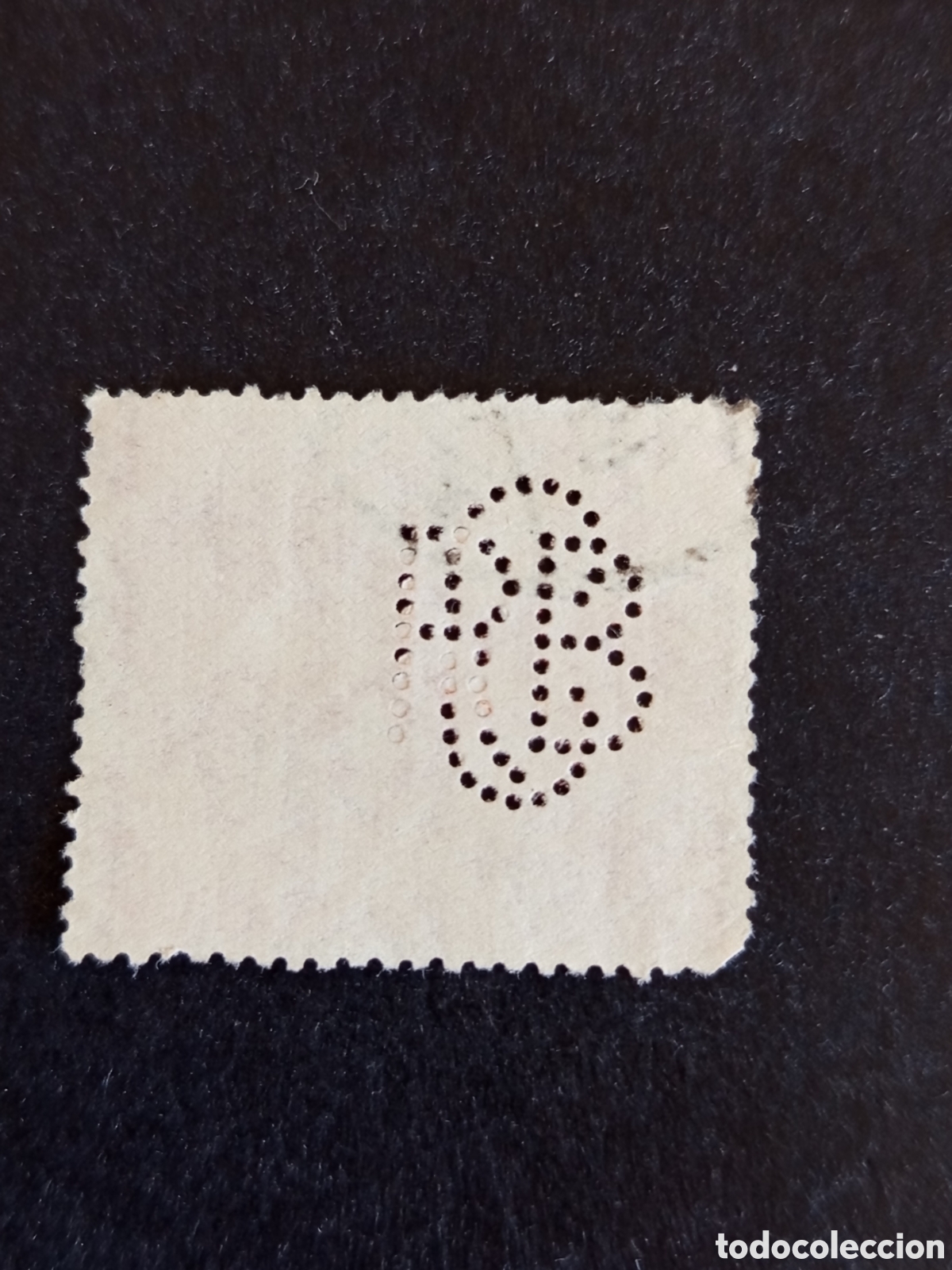 Sellos: Ruman&iacute;a, 1934. Rey Carlos II. Yv. 473 perforado. Pedido m&iacute;nimo 3 &euro;. Ver fotos.