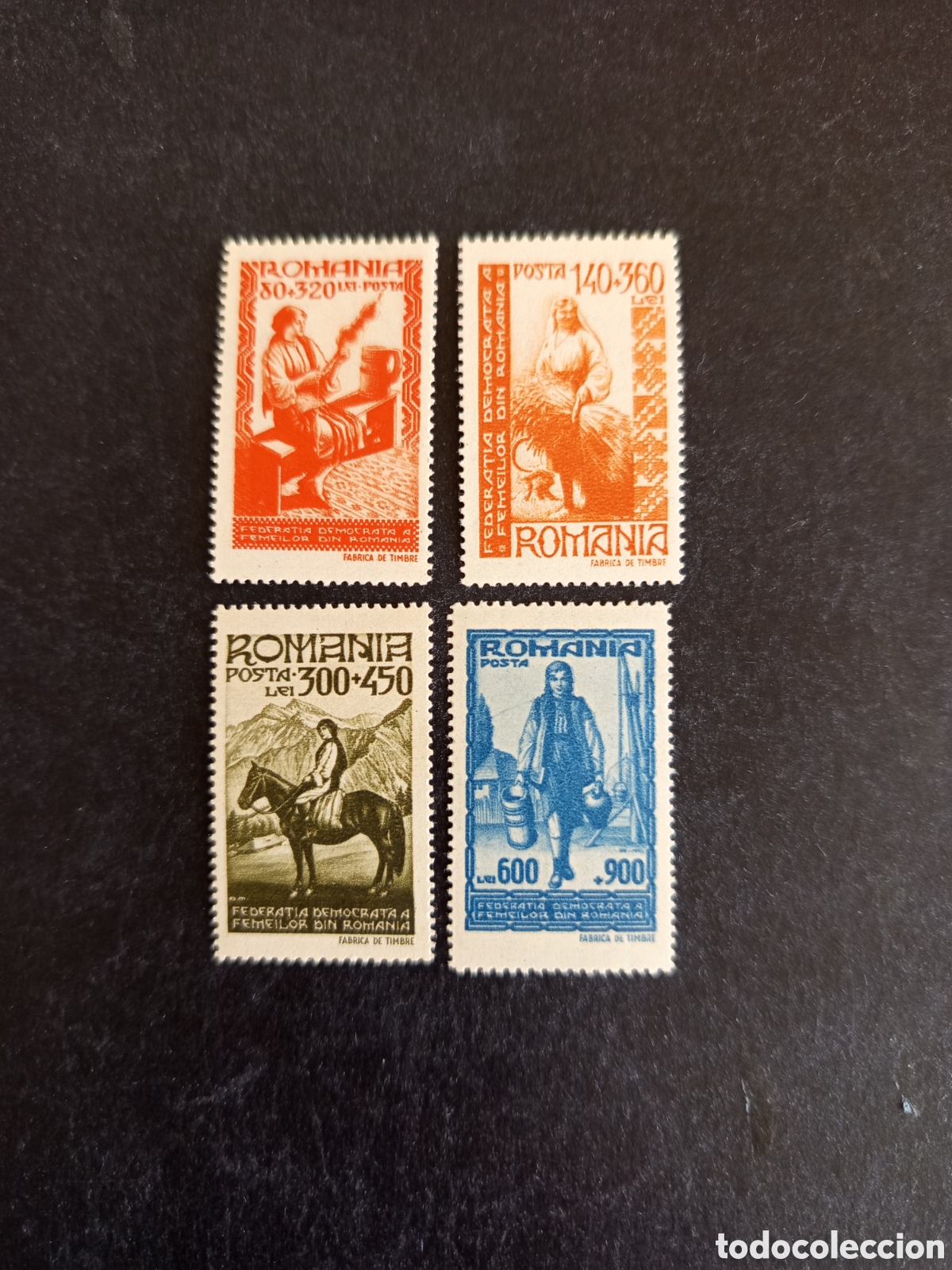 Sellos: Ruman&iacute;a, 1947. Federaci&oacute;n Mujeres Rumanas. Yv. 926/9. Pedido m&iacute;nimo 3 &euro;. Ver fotos.