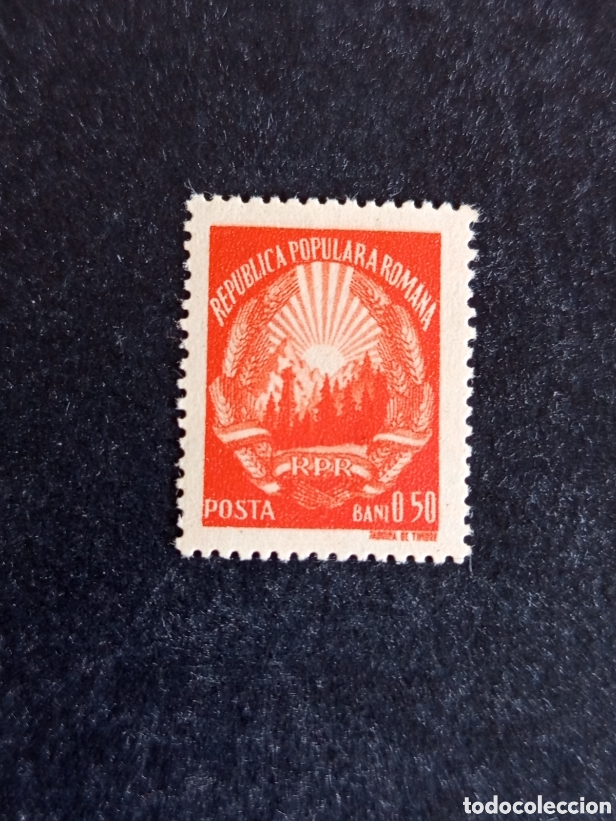 Sellos: Ruman&iacute;a, 1949/50. Escudo de la Rep&uacute;blica. Yv. 1042. Pedido m&iacute;nimo 3 &euro;. Ver fotos.